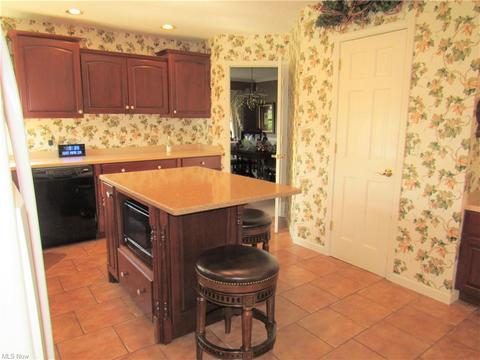 1420 Stowe Rd, Ashtabula, OH 44004 photo 9