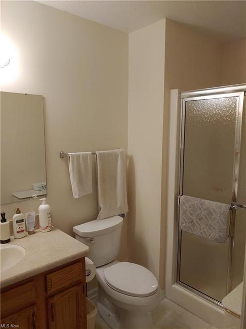 3196 Mariners Island Dr NW, Canton, OH 44708 photo 16