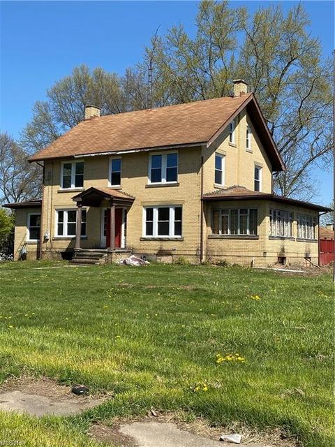 3405 Lincoln St E, Canton, OH 44707 photo 1