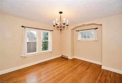 315 Poplar Ave NW, Canton, OH 44708 photo 4