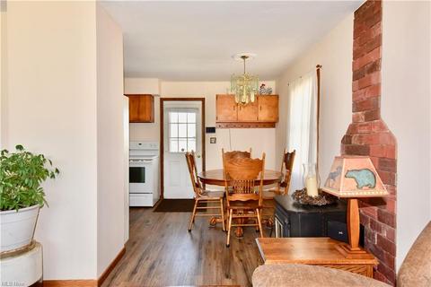 11111 Loris Ave, Aurora, OH 44202 photo 5
