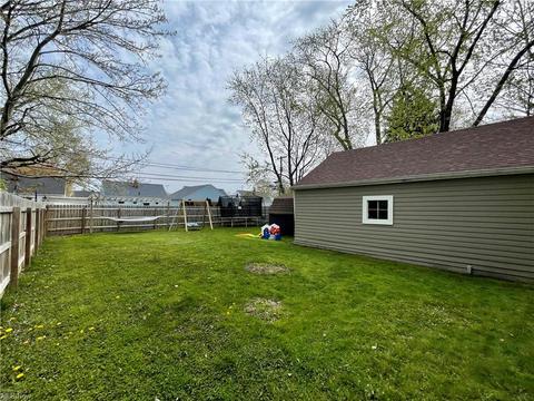 297 E 307th St, Willowick, OH 44095 photo 15