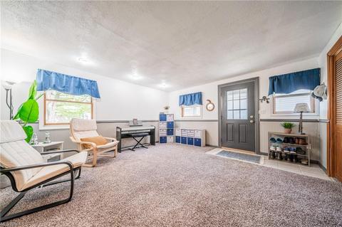 393 Olive St, Elyria, OH 44035 photo 19