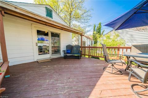 393 Olive St, Elyria, OH 44035 photo 27