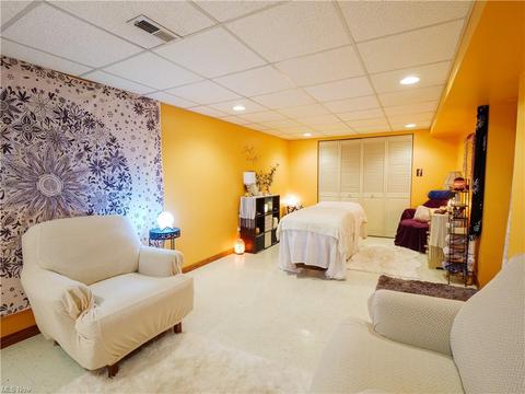 94 E 203rd St, Euclid, OH 44123 photo 28