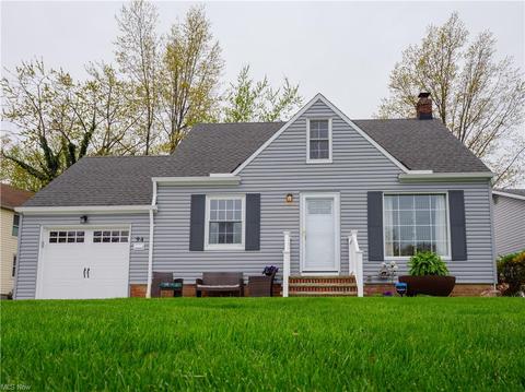 94 E 203rd St, Euclid, OH 44123 photo 2