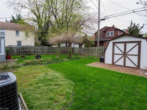 94 E 203rd St, Euclid, OH 44123 photo 8