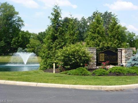 6004 Coventry Cir, Huron, OH 44839 photo 2