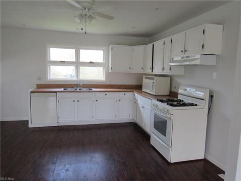 7772 Oberlin Rd, Elyria, OH 44035 photo 5