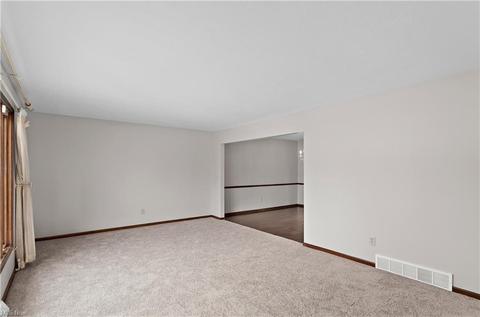 37180 Deer Run, Solon, OH 44139 photo 3