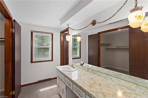 37180 Deer Run, Solon, OH 44139 photo 20