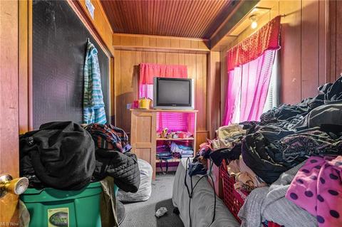 110 Elm St, Struthers, OH 44471 photo 19