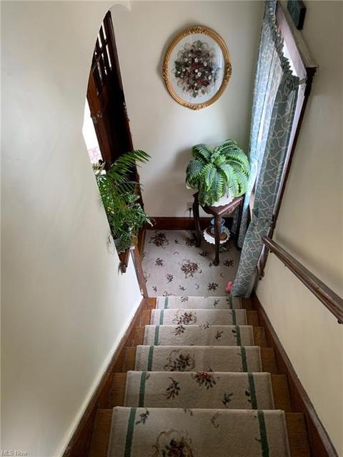 337 Cambridge Ave, Elyria, OH 44035 photo 8