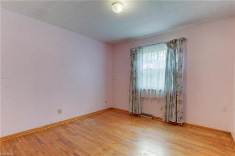 816 Carpenter St, Akron, OH 44310 photo 15