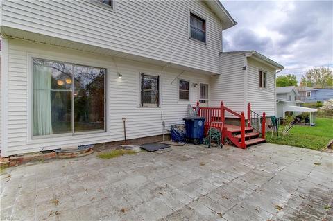 816 Carpenter St, Akron, OH 44310 photo 17
