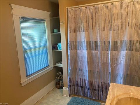 5220 Benefit Ave, Ashtabula, OH 44004 photo 28