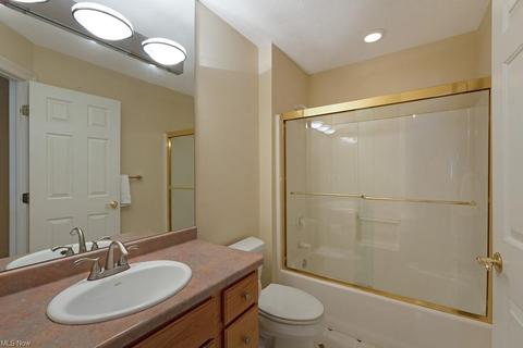 7375 Joseph Dr, Solon, OH 44139 photo 28