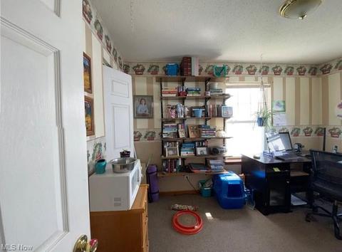 2112 Jeffrey Ave, Ashtabula, OH 44004 photo 9