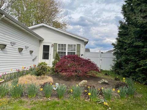 2112 Jeffrey Ave, Ashtabula, OH 44004 photo 2