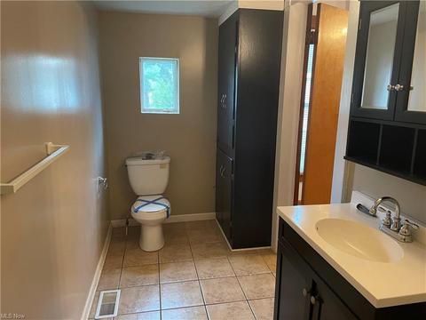 1205 Ohio Ave, Ashtabula, OH 44004 photo 14