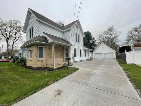 1205 Ohio Ave, Ashtabula, OH 44004 photo 2