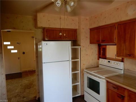 2142 W 15th St, Ashtabula, OH 44004 photo 14