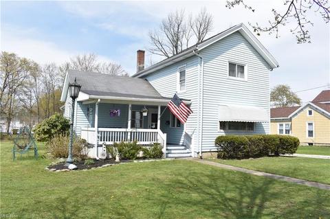 21 E Ashtabula St, Jefferson, OH 44047 photo 2