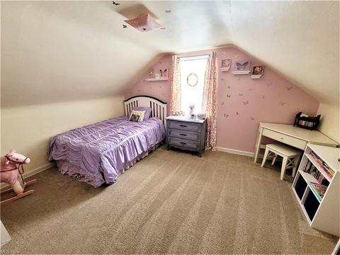 669 5th St, Struthers, OH 44471 photo 12