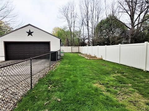 669 5th St, Struthers, OH 44471 photo 17