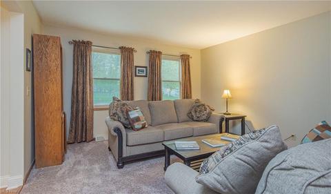 310 Hendrix Blvd, Lagrange, OH 44050 photo 3