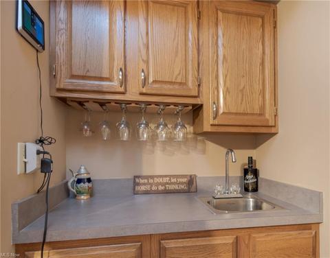 310 Hendrix Blvd, Lagrange, OH 44050 photo 11