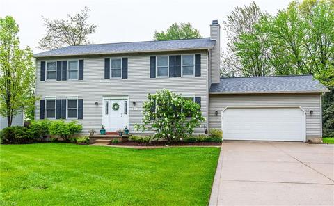 310 Hendrix Blvd, Lagrange, OH 44050 photo 2