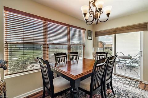 365 Springbrook Cir, Elyria, OH 44035 photo 18