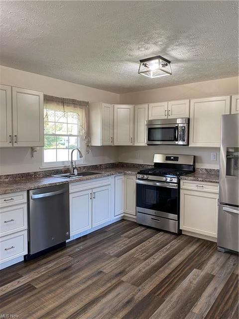 1624 Allen Ave, Ashtabula, OH 44004 photo 2