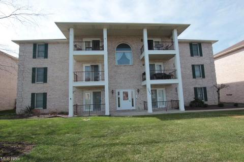7392 Eisenhower Dr #3, Boardman, OH 44512 photo 1