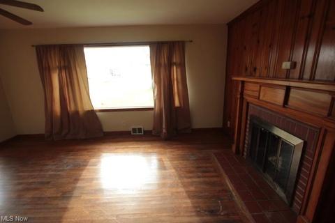 8876 School St, Windham, OH 44288 photo 6
