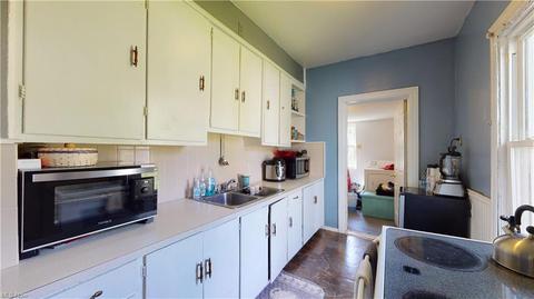 538 W 58th St, Ashtabula, OH 44004 photo 6