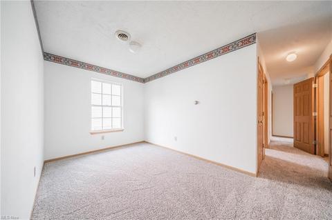242 Morgan Ave, Elyria, OH 44035 photo 9