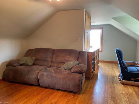1133 E Ridgewood Dr, Seven Hills, OH 44131 photo 15