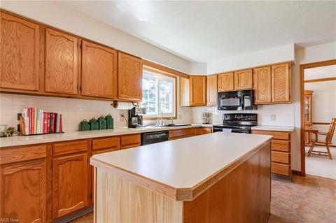 34000 Ada Dr, Solon, OH 44139 photo 14