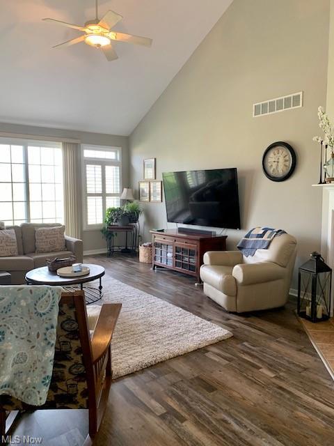 803 Walcutt Ct, Lagrange, OH 44050 photo 5