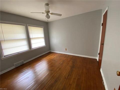 5616 W Maple Rd, Geneva, OH 44041 photo 13