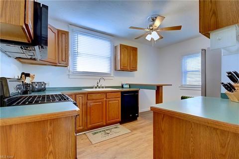 316 Harvard Ave, Elyria, OH 44035 photo 12