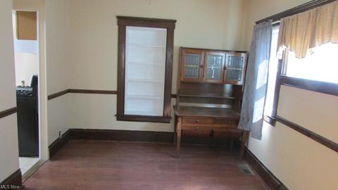 277 Columbus St, Elyria, OH 44035 photo 6
