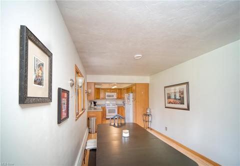 29316 White Rd, Willoughby Hills, OH 44092 photo 8