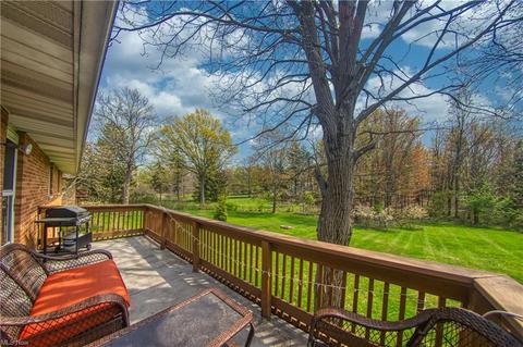29316 White Rd, Willoughby Hills, OH 44092 photo 16