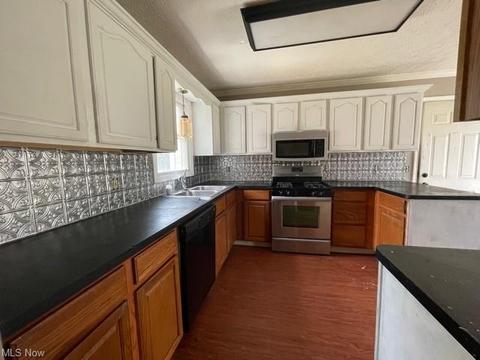 433 Hendrix Blvd, Lagrange, OH 44050 photo 10