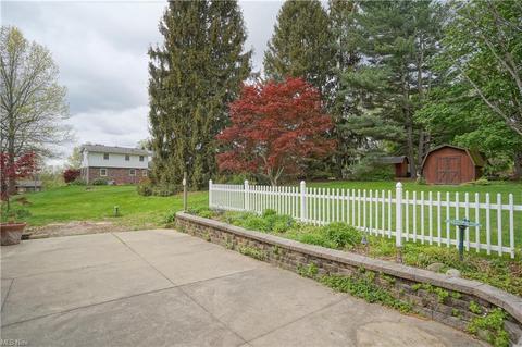5810 Memory Dr, New Franklin, OH 44319 photo 28
