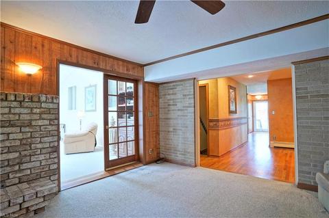 5810 Memory Dr, New Franklin, OH 44319 photo 18