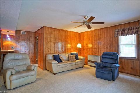 5810 Memory Dr, New Franklin, OH 44319 photo 14